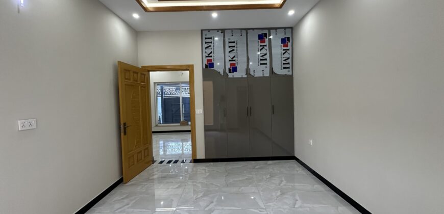 Brand New 5 Marla Luxury House for Sale in Regi Model Town Sector C2 Peshawar
