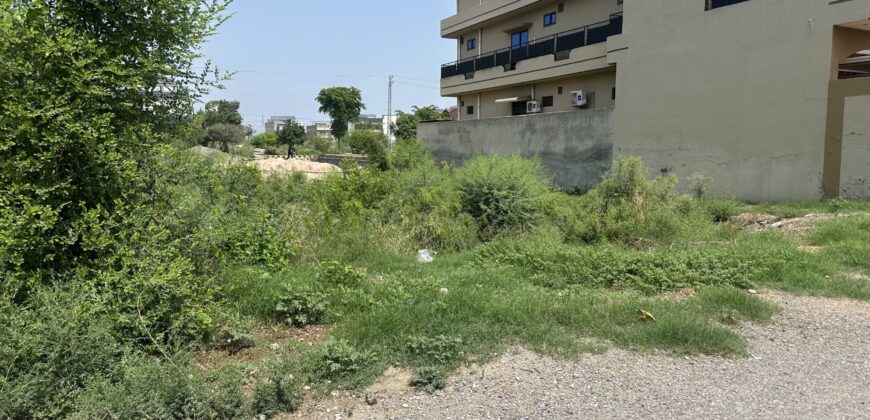 1 Kanal South Corner Plot for Sale in Regi Model Town Zone 3 Sector D3 Peshawar