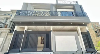 8 Marla Luxury House for Sale in Professor Model Town, Nasir Bagh Road