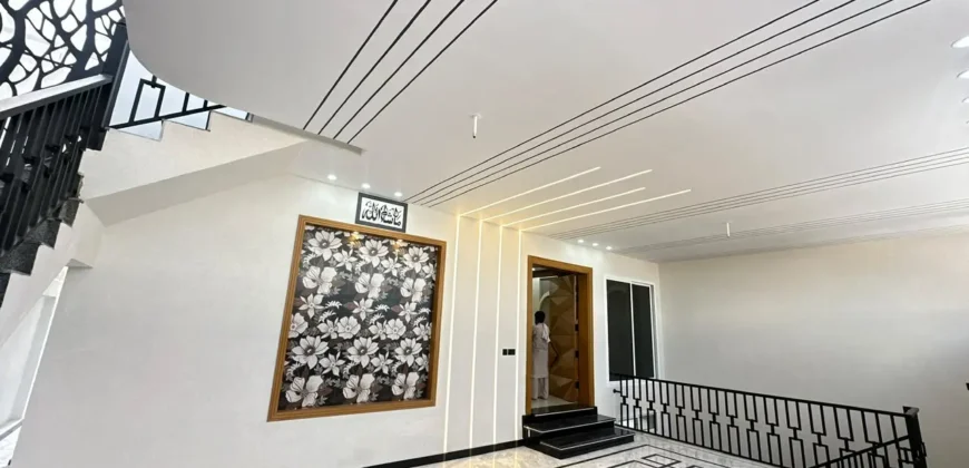 8 Marla Luxury House for Sale in Professor Model Town, Nasir Bagh Road