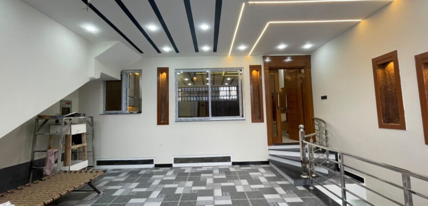 5 Marla Luxury House For Sale (House No. 265), Sector D2, Zone 3, Regi Model Town