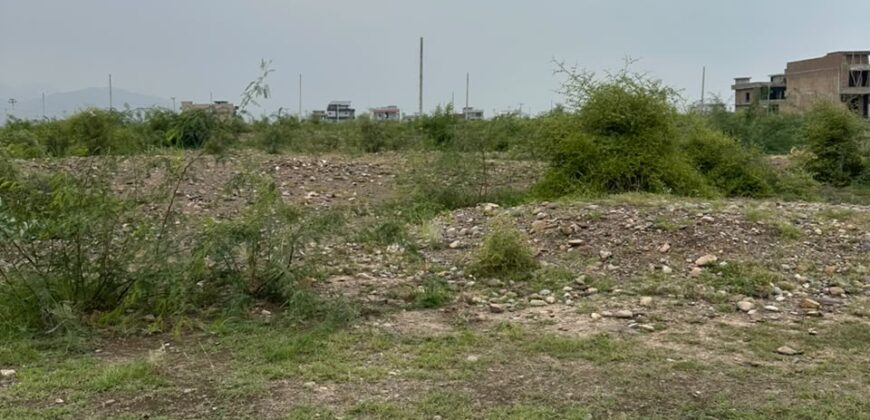 Plot No. 156 for Sale – 10 Marla / 12 Meter, Park Facing, South Open, Zone 1, Sector D-2, Regi Model Town, Peshawar
