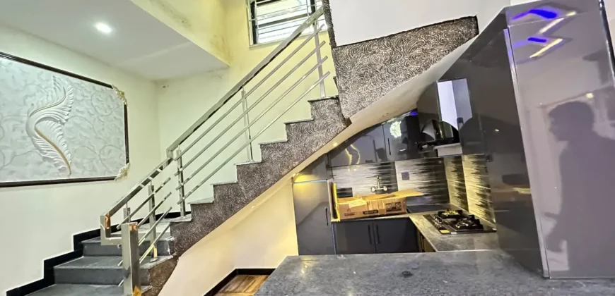 10 Marla South Facing Luxury House for Sale in Regi Model Town Sector C2 House 128