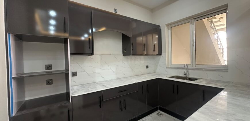 5 Marla Luxury House for Sale in Regi Model Town Zone 4 Sector C3 House 589