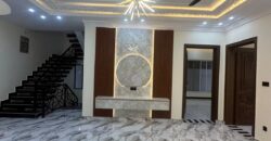 8 Marla Luxury House for Sale in Professor Model Town Peshawar