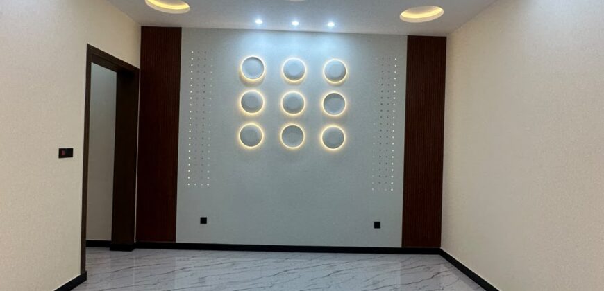 8 Marla Luxury House for Sale in Professor Model Town Peshawar