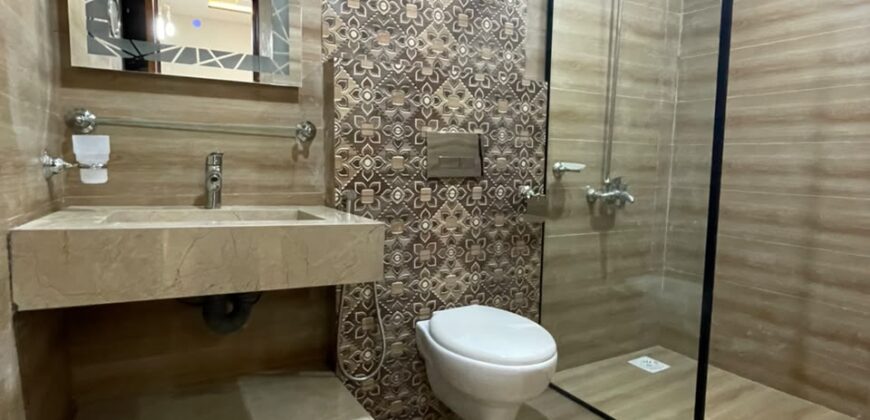 10 Marla Luxury House for Sale in Regi Model Town House No 27 Zone 3 Sector B3
