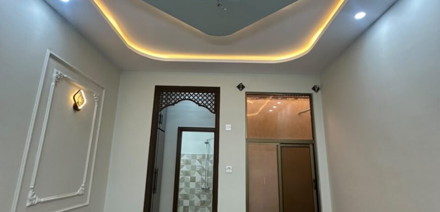 5 Marla Luxury House for Sale in Regi Model Town Zone 3 Sector C1 House 811