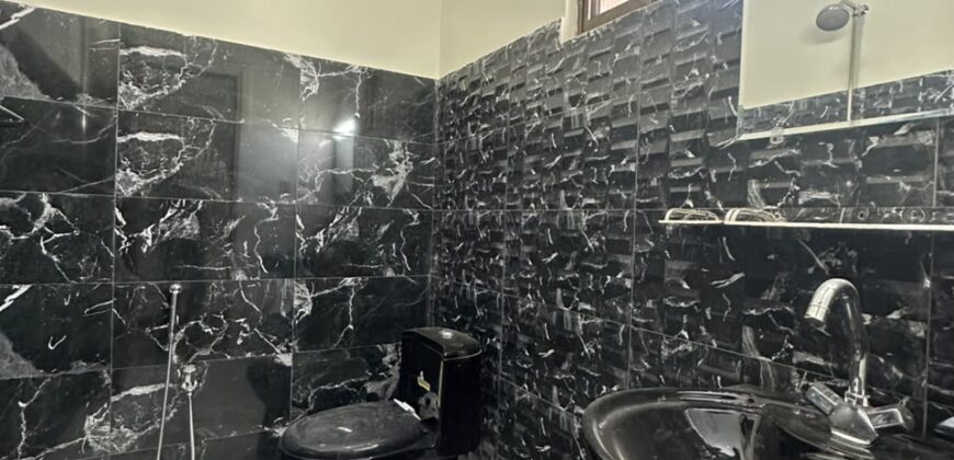 5 Marla Luxury House for Sale in Regi Model Town Zone 3 Sector C1 House 811