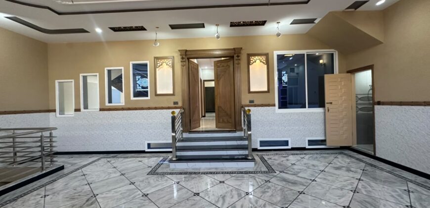 8 Marla Luxury House for Sale in Professor Model Town House 222