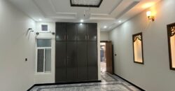8 Marla Luxury House for Sale in Professor Model Town House 222