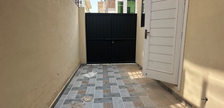 5 Marla Luxury House for Sale in Regi Model Town Zone 3 Sector C1 House 742