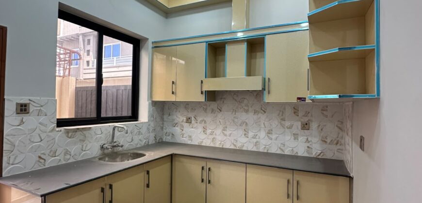 5 Marla Luxury House for Sale in Regi Model Town Zone 3 Sector C1 House 742
