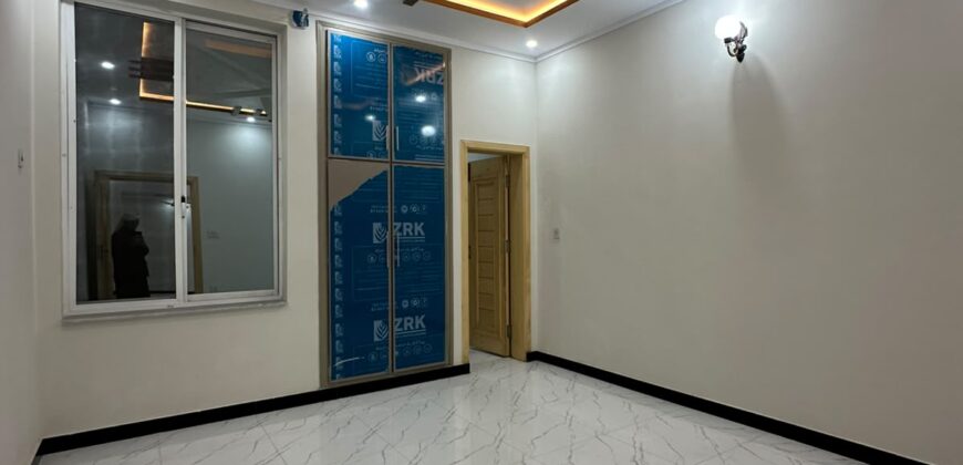 6 Marla Corner Luxury House for Sale in Regi Model Town Zone 4 Sector C3 Plot 429