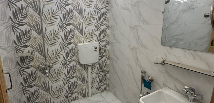 6 Marla Corner Luxury House for Sale in Regi Model Town Zone 4 Sector C3 Plot 429