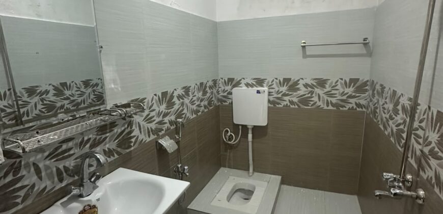 5 Marla Luxury House for Sale in Regi Model Town Zone 4 Sector C3 House 68