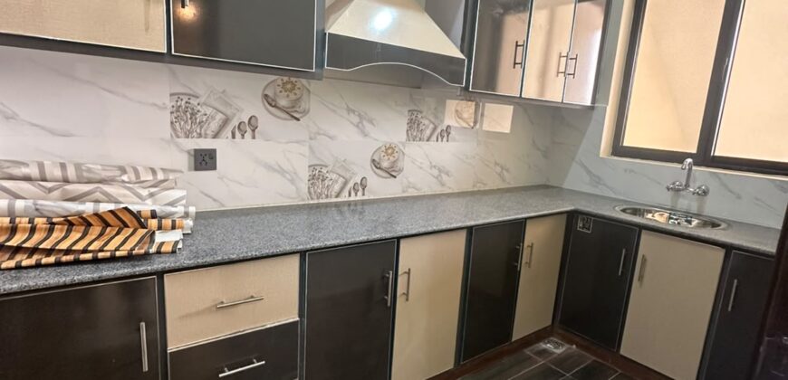 5 Marla Luxury House for Sale in Regi Model Town Zone 4 Sector C3 House 68